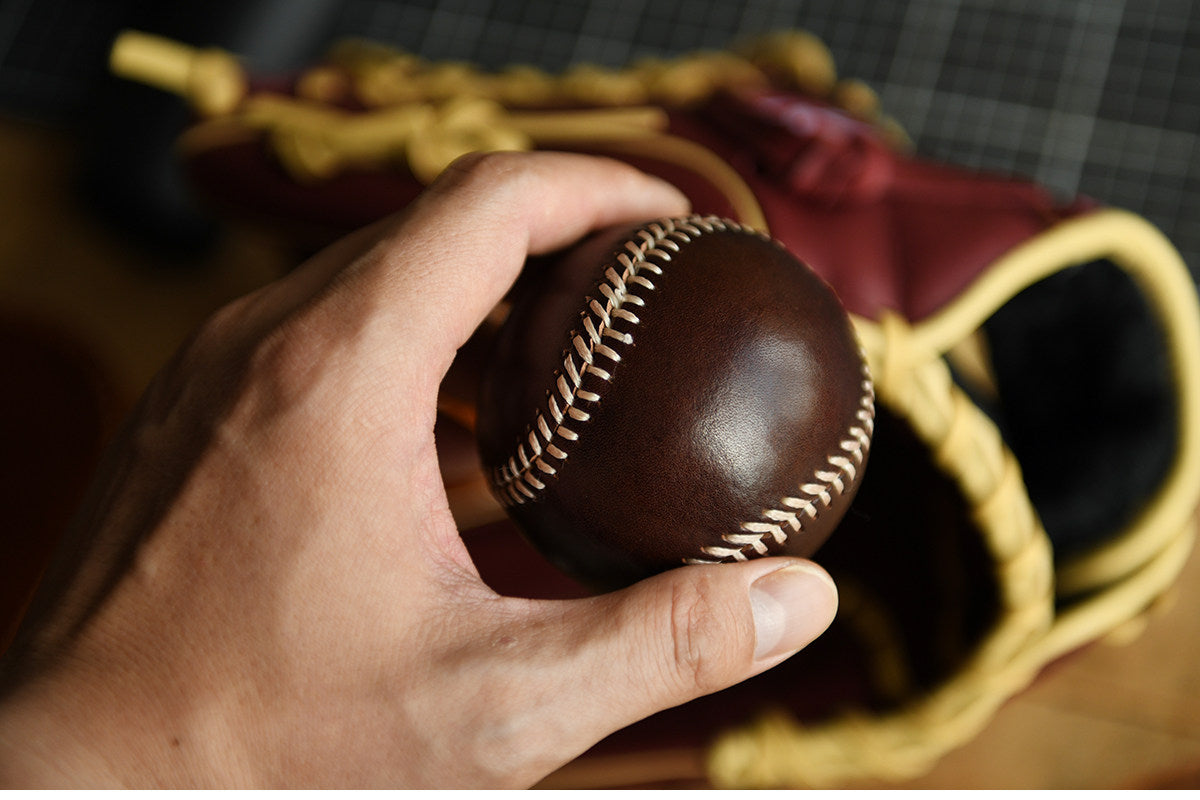 Handmade Vegetable-Tanned Cowhide Baseball – Artisan Leather Collectible