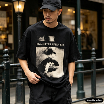 Heavyweight Cotton Hip-Hop Tee – Men's Vintage Loose Black Short Sleeve T-Shirt