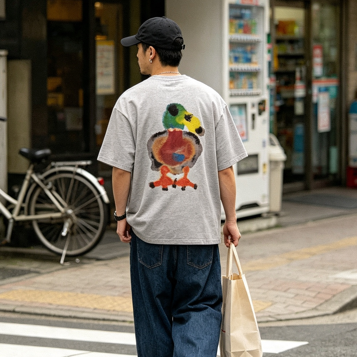 Heavyweight 260g Graffiti Duck Oversized Tee – Drop Shoulder Streetwear T-Shirt – Japanese vintage | yamalin clothes | Yamalinclothes