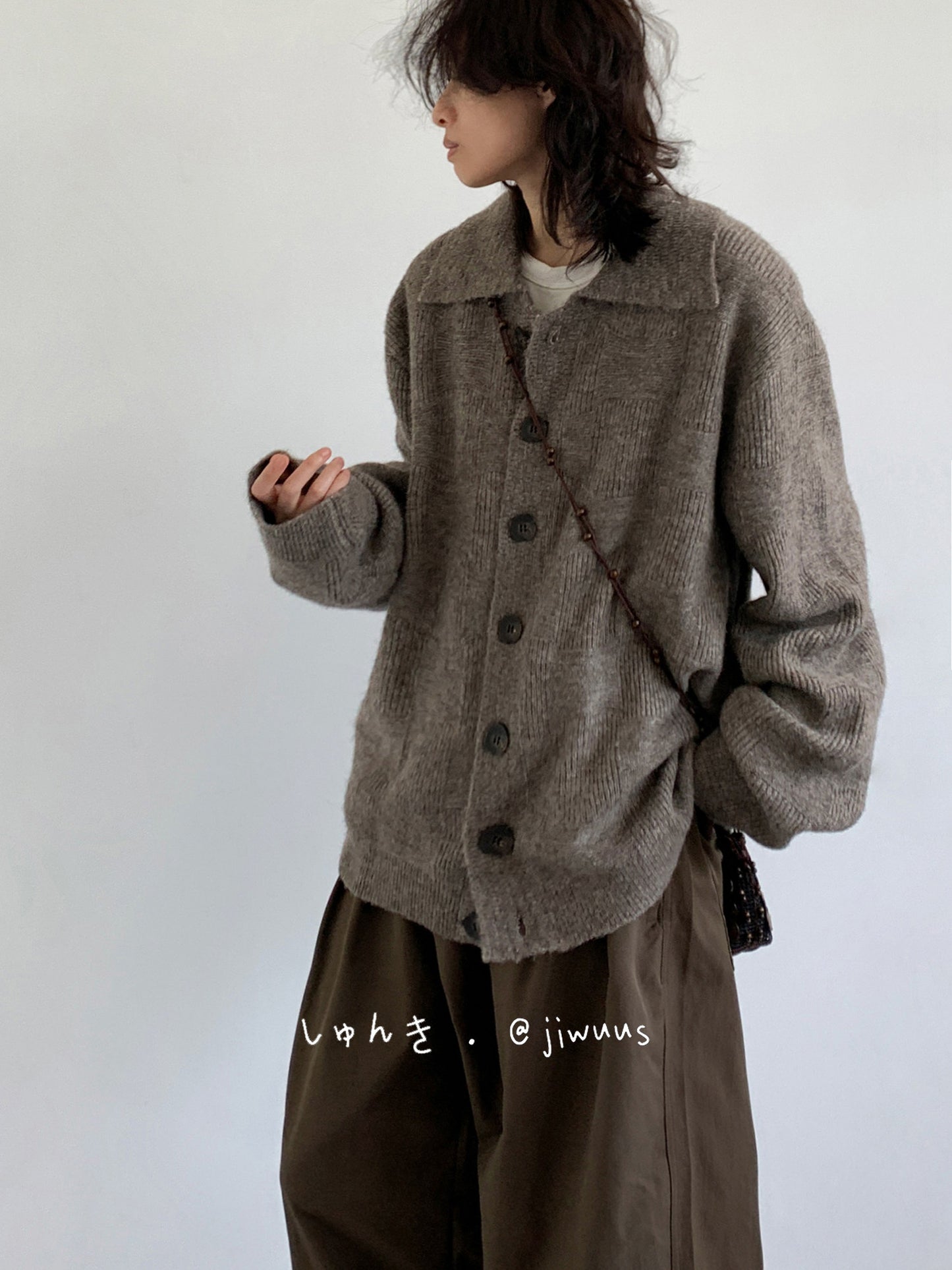Collegiate Vintage Knit Cardigan – Unisex Oversized Grey Oatmeal