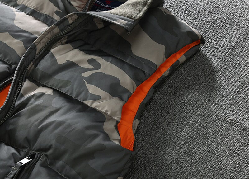 Camouflage Padded Down Vest – Thickened Warm Sleeveless Workwear Unisex – Vests | japanese streetwear | vintage workwear | unisex | Yamalinclothes