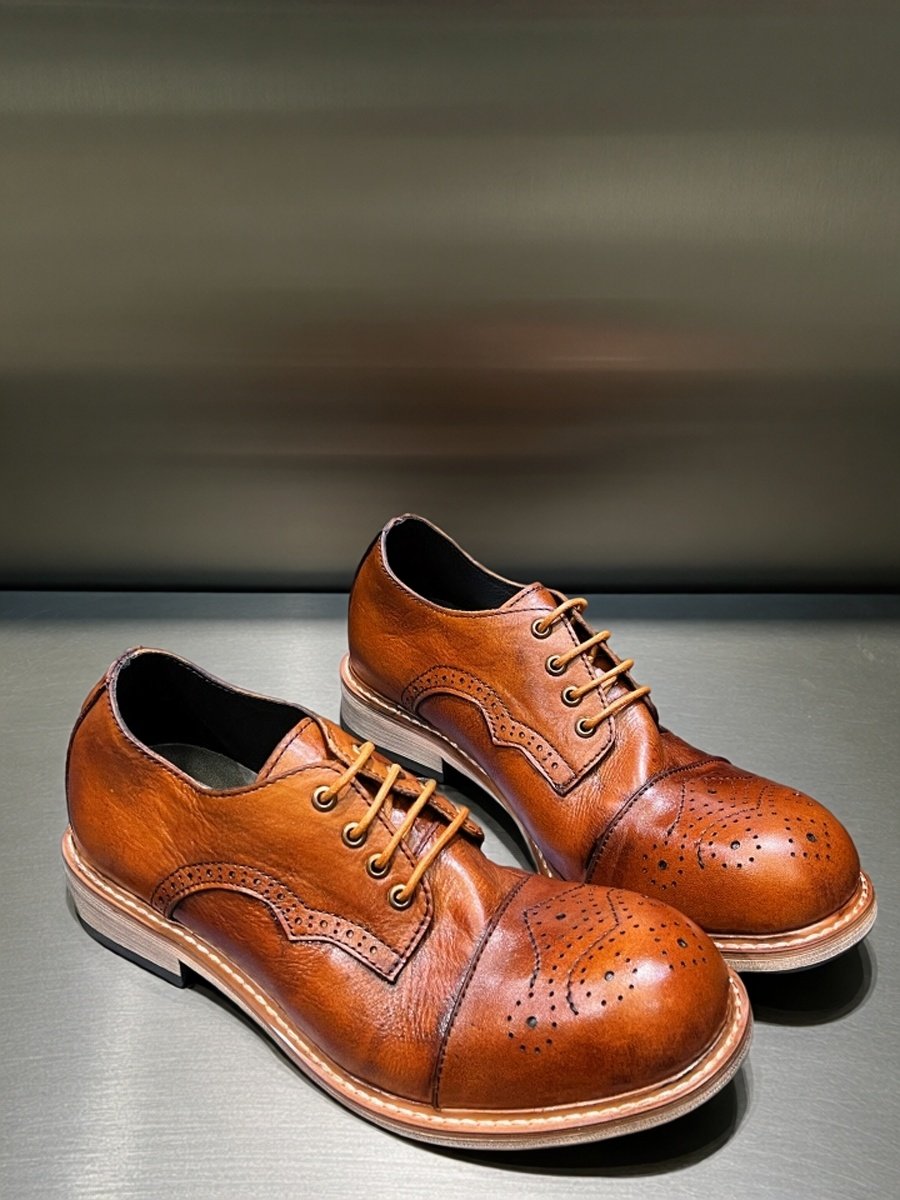 Vintage Brogue Carved Cowhide Leather Shoes – Men's Distressed Brown