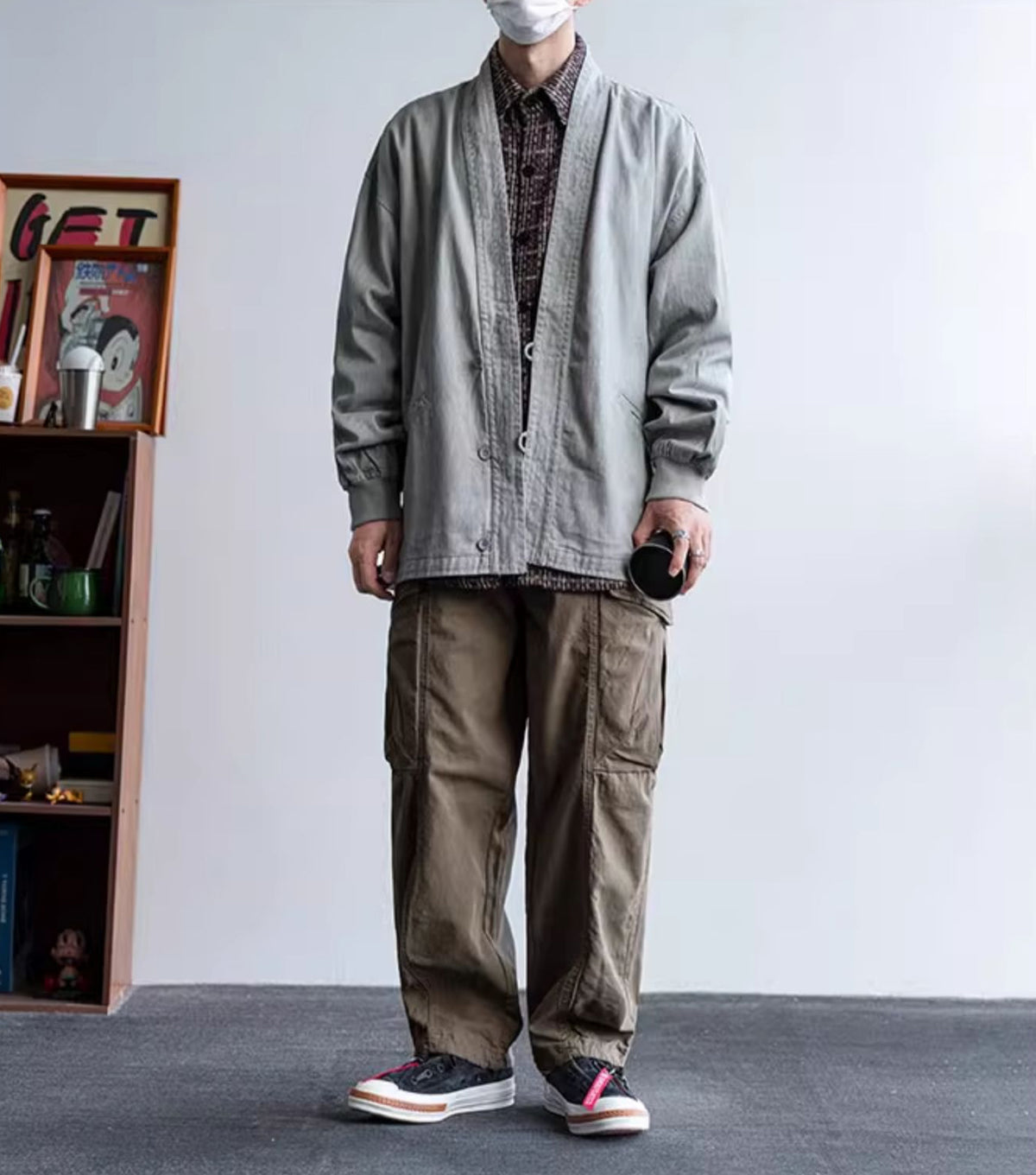 Solid Cotton V-Neck Robe Jacket – American Retro Oversized Unisex – Japanese vintage | fall outfits 2026 | fall winter outfits | classy winter outfits | lazy comfy outfits | japanese streetwear | vintage workwear | yamalin clothes | Yamalinclothes