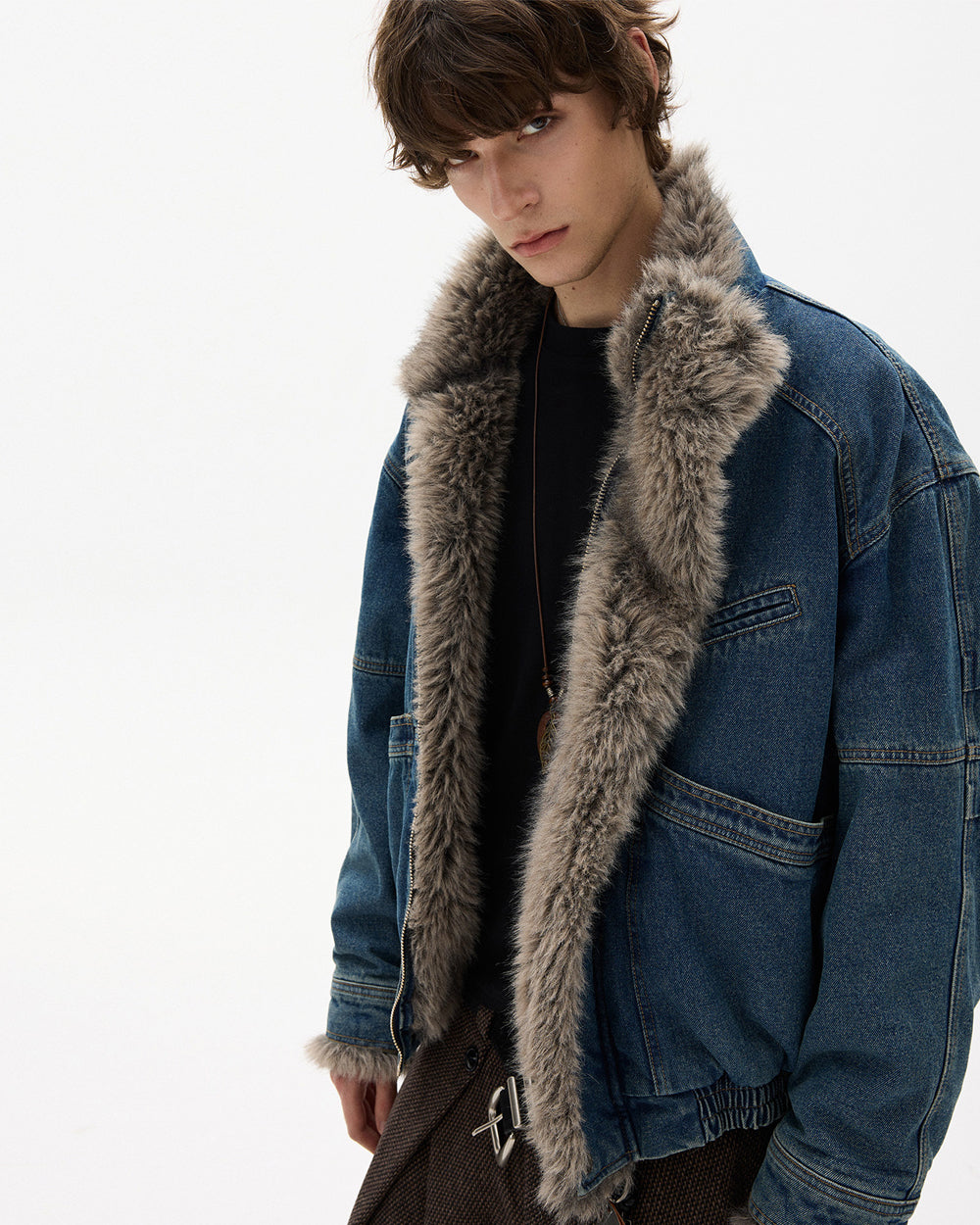 American Vintage Deconstructed Washed Denim Fur-Collar Jacket – Oversized Unisex Trucker Coat