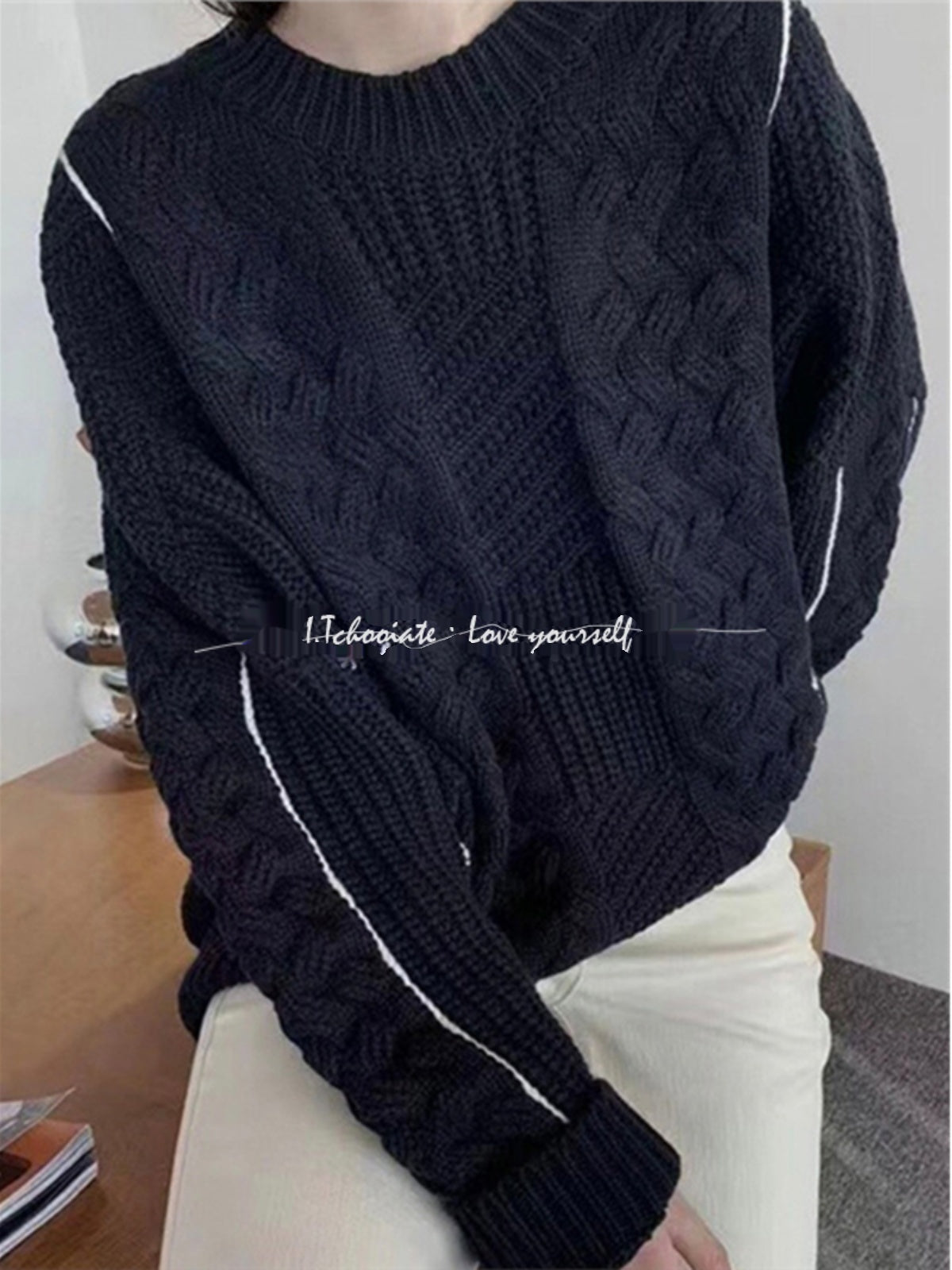 Women's Retro Japanese Style Cable Knit Sweater - Thickened Crew Neck Autumn Winter Top