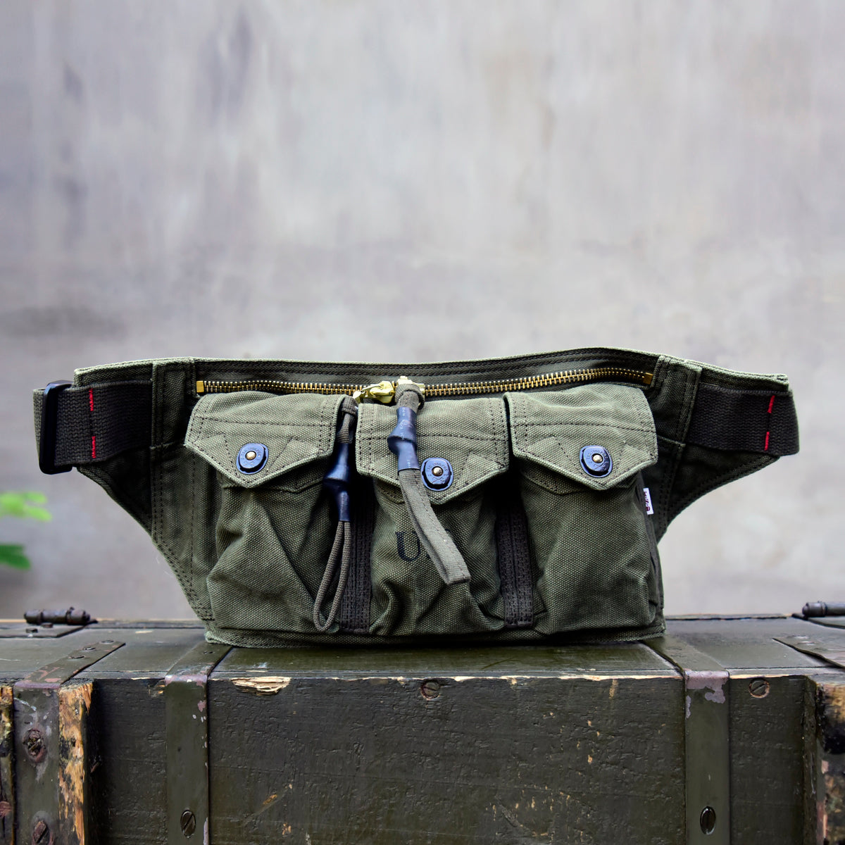 Washed Canvas Distressed Fanny Pack – Vintage 3-Way Chest Crossbody Unisex – Bags | japanese streetwear | vintage workwear | unisex | Yamalinclothes