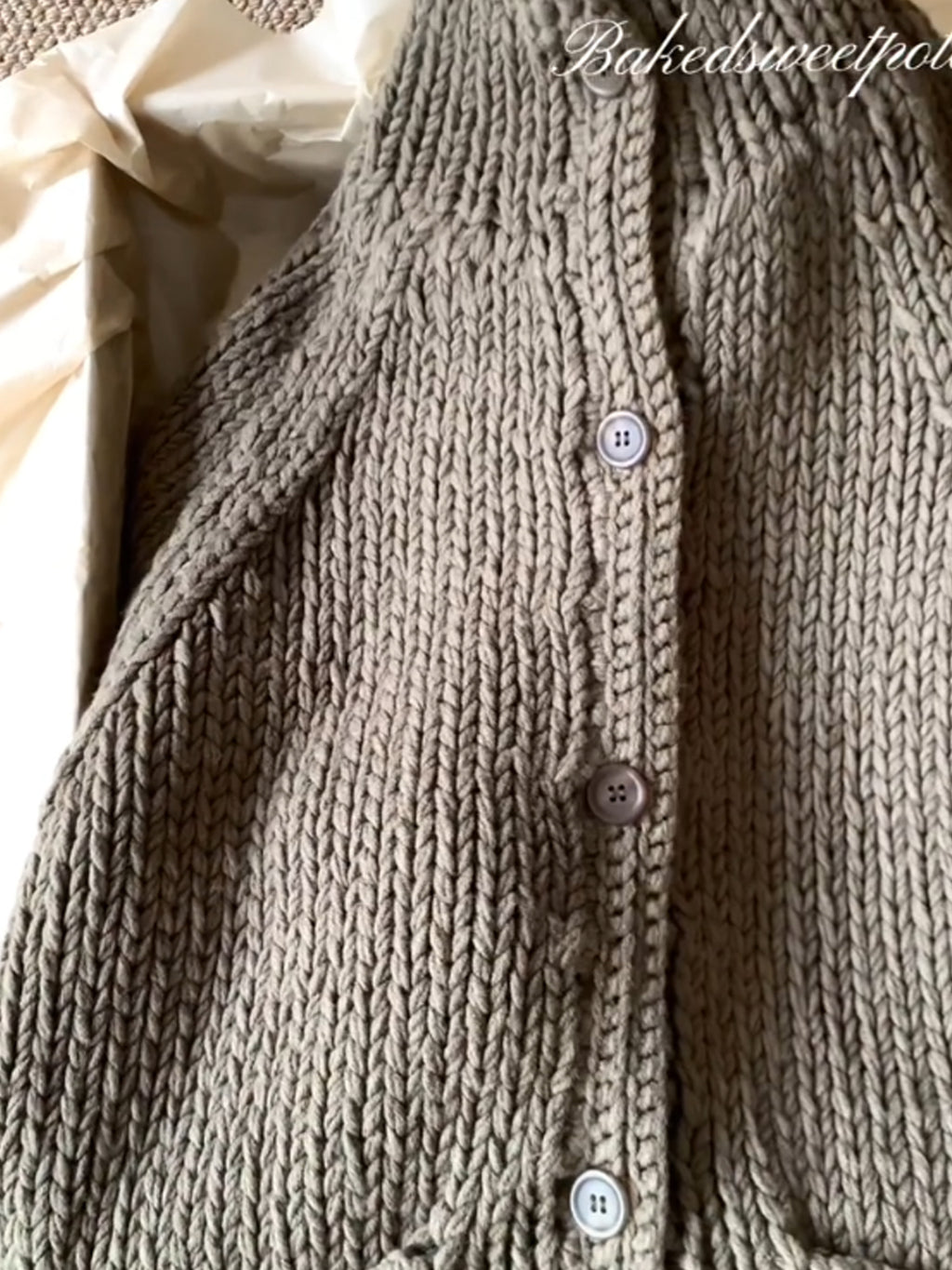 Retro Mustard Green Cable-Knit Half-Turtleneck Cardigan – High-Grade Cozy Luxe for Women