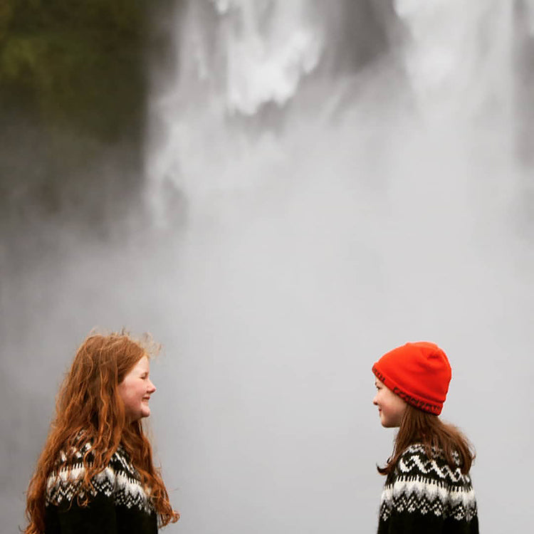 Handmade Icelandic Sweater Loose Couple Black Vintage Men's Fair Isle Sweater Wool Thick Yarn Japanese Style Knitted Cardigan