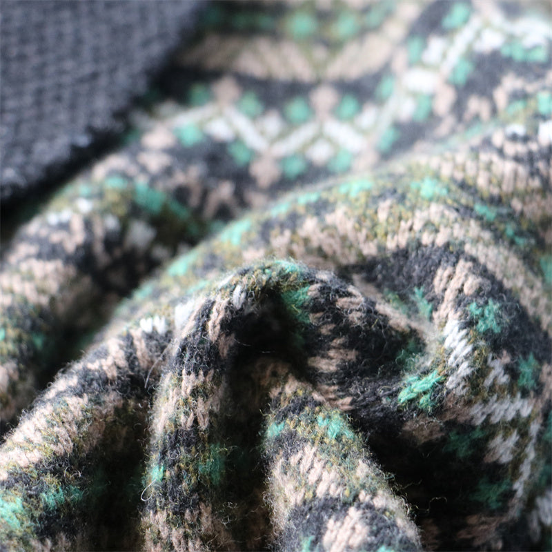 Heavyweight Color-Block Wool Cardigan Jacket – Retro Warm Knit (Unisex)