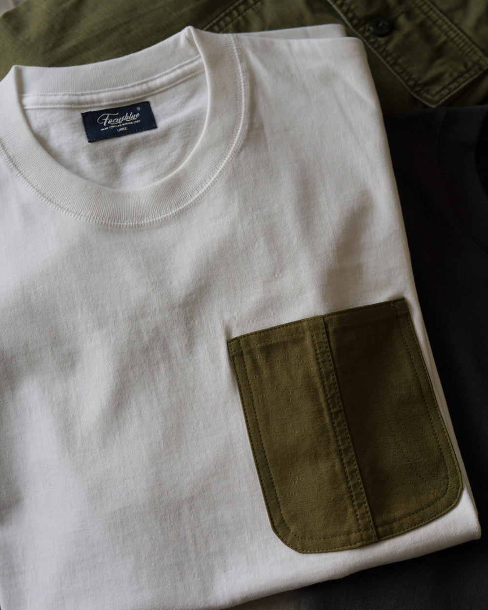 Japanese Workwear Military Pocket Tee – Unisex Loose Short Sleeve T-Shirt