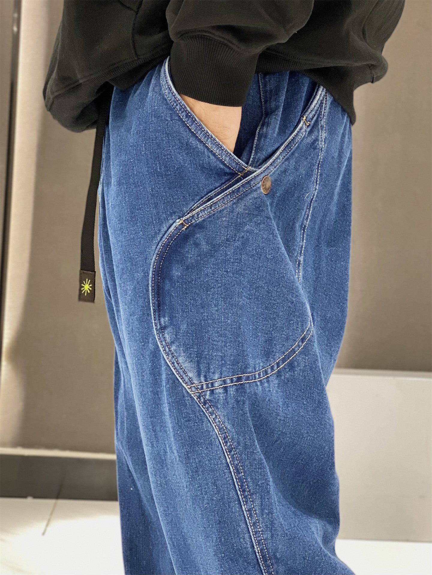 Japanese Washed Distressed Cropped Jeans – Elastic Waist Relaxed Fit Streetwear