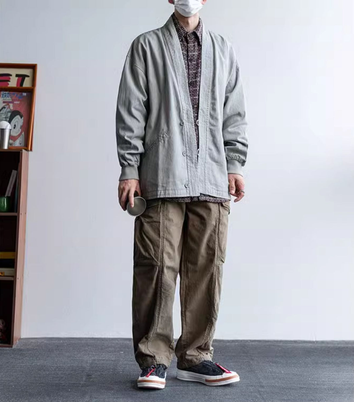 Solid Cotton V-Neck Robe Jacket – American Retro Oversized Unisex – Japanese vintage | fall outfits 2026 | fall winter outfits | classy winter outfits | lazy comfy outfits | japanese streetwear | vintage workwear | yamalin clothes | Yamalinclothes