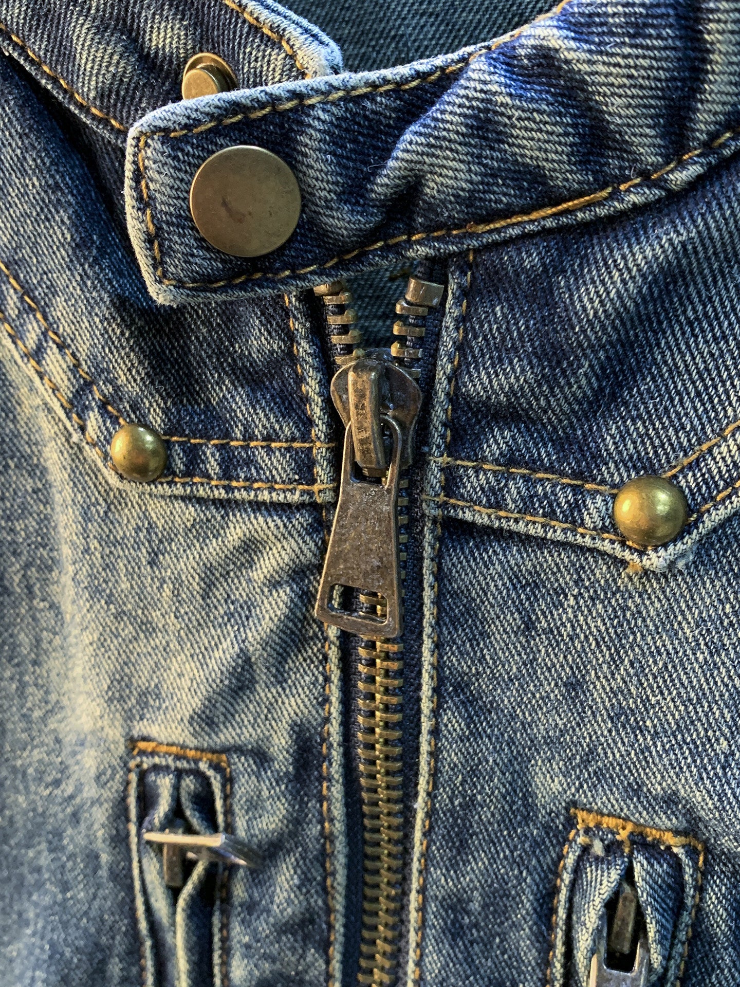 American Utility Stand-Collar Zipper Denim Jacket – Vintage Oversized Men’s Trucker Coat