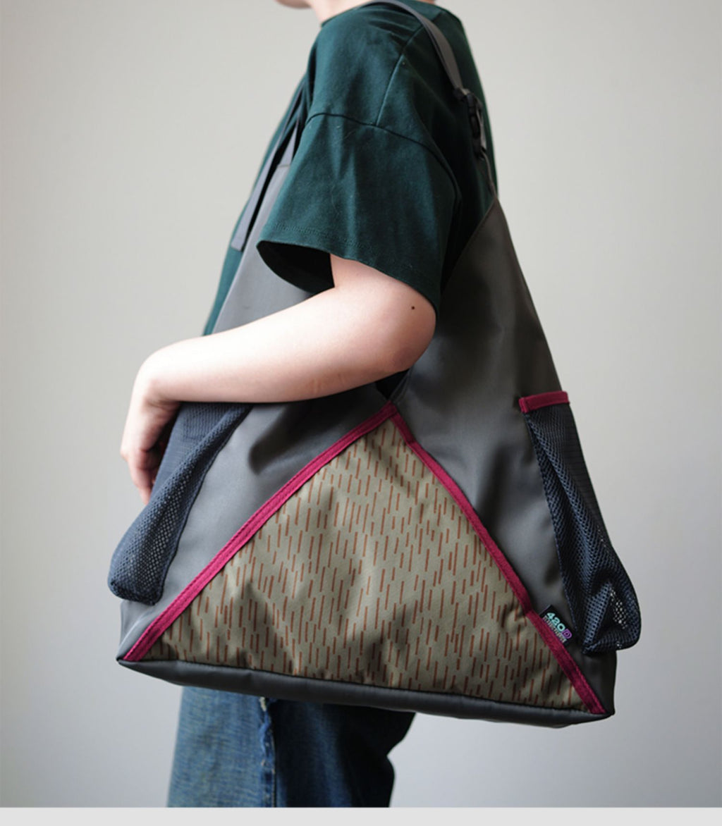 Original 2024 New Fashion Mountain Style Single Shoulder Bag Unisex Large Capacity Fashion Crossbody Bag