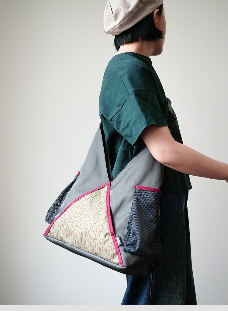 Original 2024 New Fashion Mountain Style Single Shoulder Bag Unisex Large Capacity Fashion Crossbody Bag