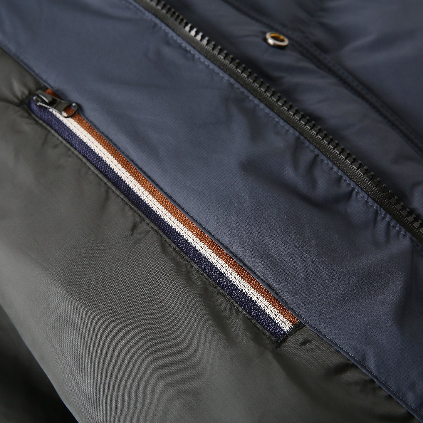 Lightweight 600 Fill Down Puffer Jacket – Stand-Collar Thickened Warm (Men & Unisex)