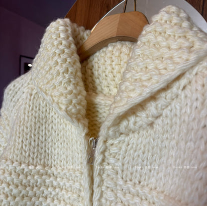 Women's South Korean Wave Pattern Knitted Cardigan - Autumn Winter Thick Wool Zipper Versatile Sweater Coat