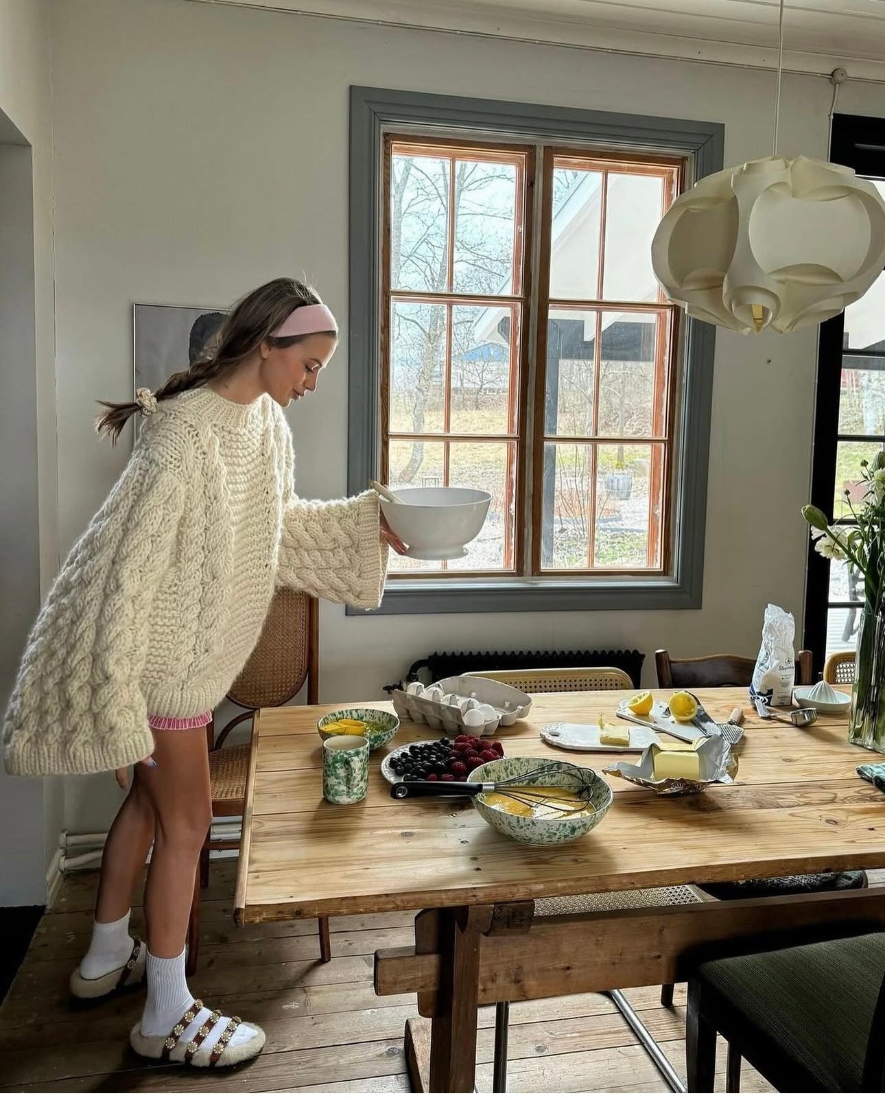 Hand-Knitted Thick-Yarn Lazy Style Loose Pullover Sweater – 2025 Autumn New (Women)