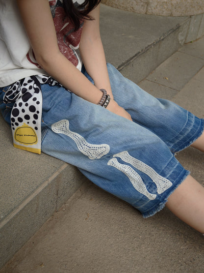Loose Embroidered Bone Distressed Denim Shorts – Washed Unisex Oversized Streetwear