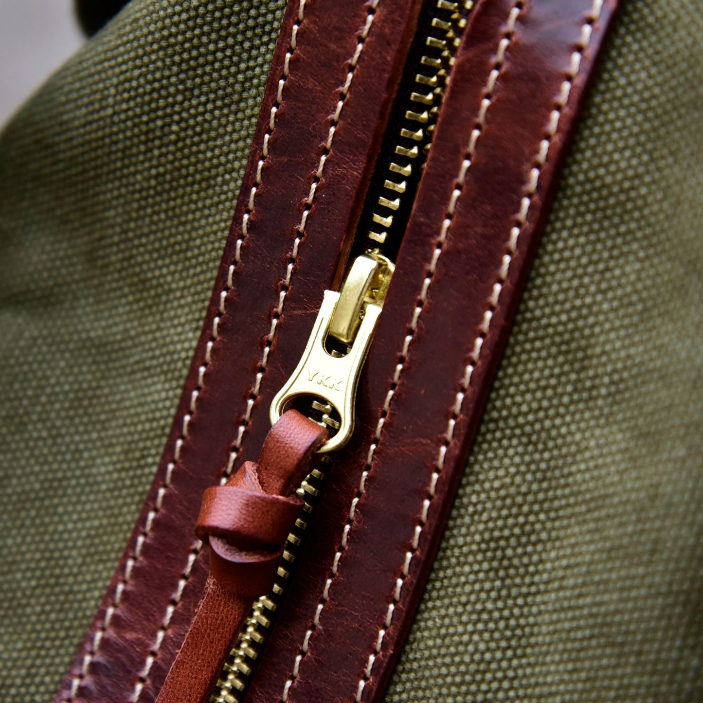 حقيبة كتف واحدة قماش سميك صناعة ثقيلة للرجال، حقيبة كروس عتيقة، حقيبة كاجوال، حقيبة صدر بنمط عسكري 8453