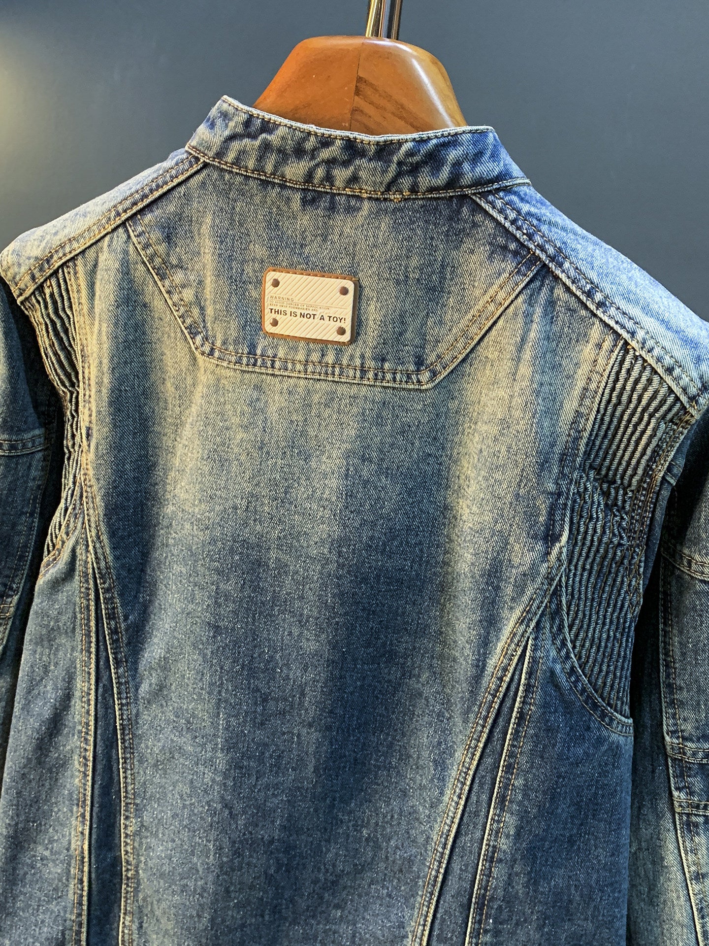 American Utility Stand-Collar Zipper Denim Jacket – Vintage Oversized Men’s Trucker Coat