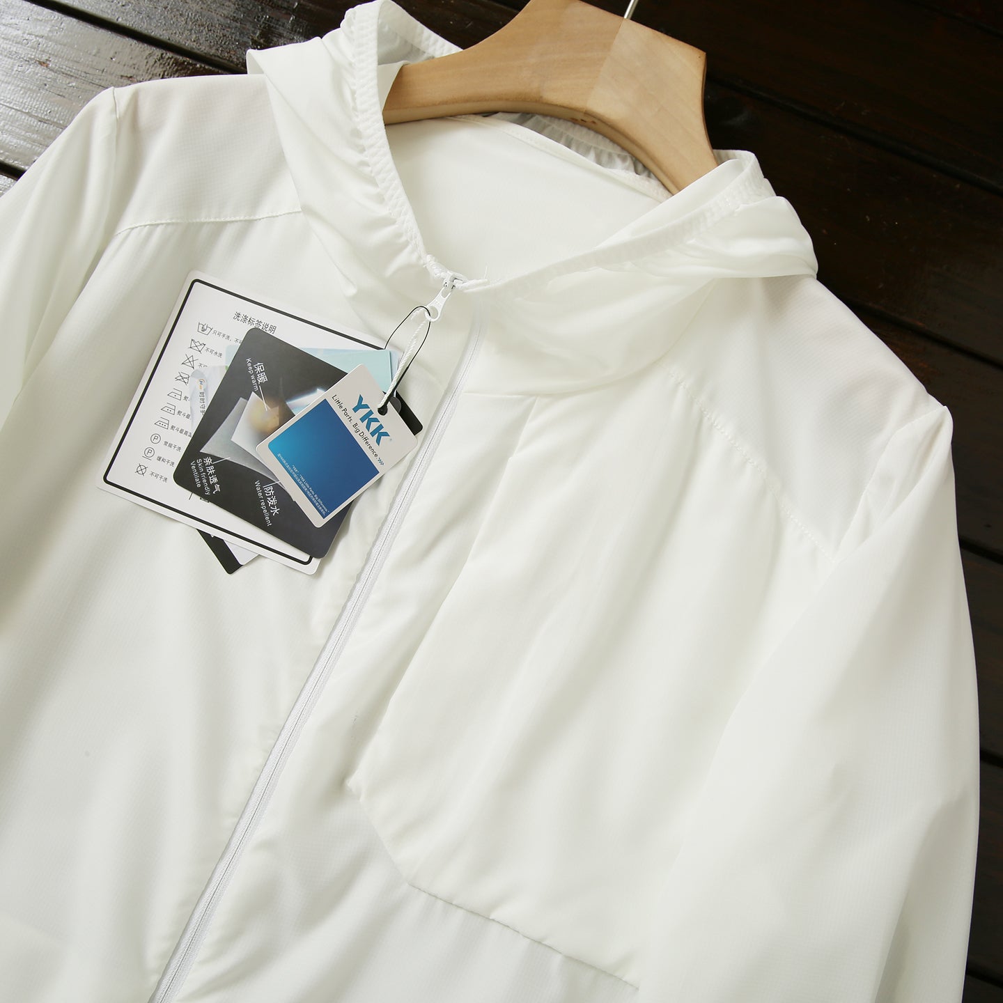 Lightweight and Non-Stuffy Ice Feel Sun Protection Jacket Outdoor Sports Unisex Spring Summer Breathable Skin Jacket Thin Coat