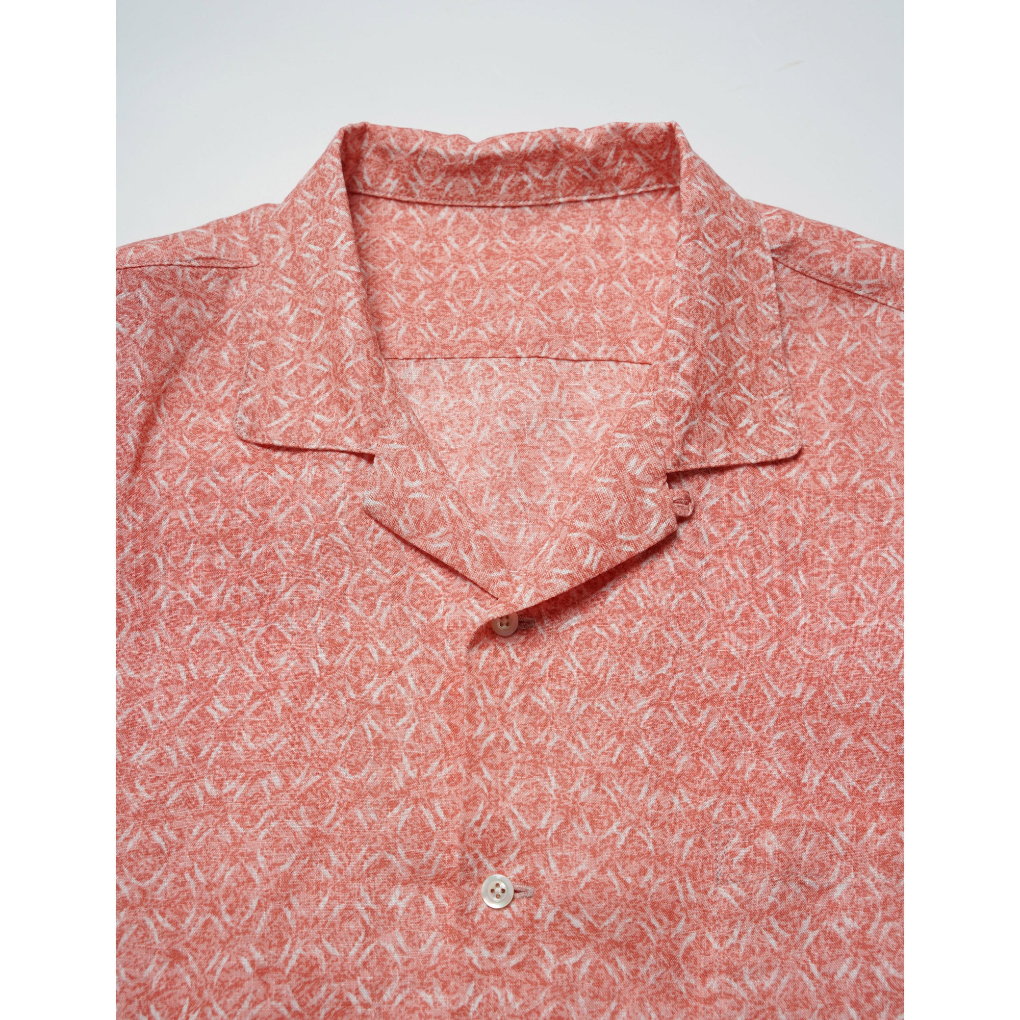 Vintage Peach Pink Abstract Octagonal Pattern Cuban Collar Loose Casual Pure Linen Short Sleeve Shirt