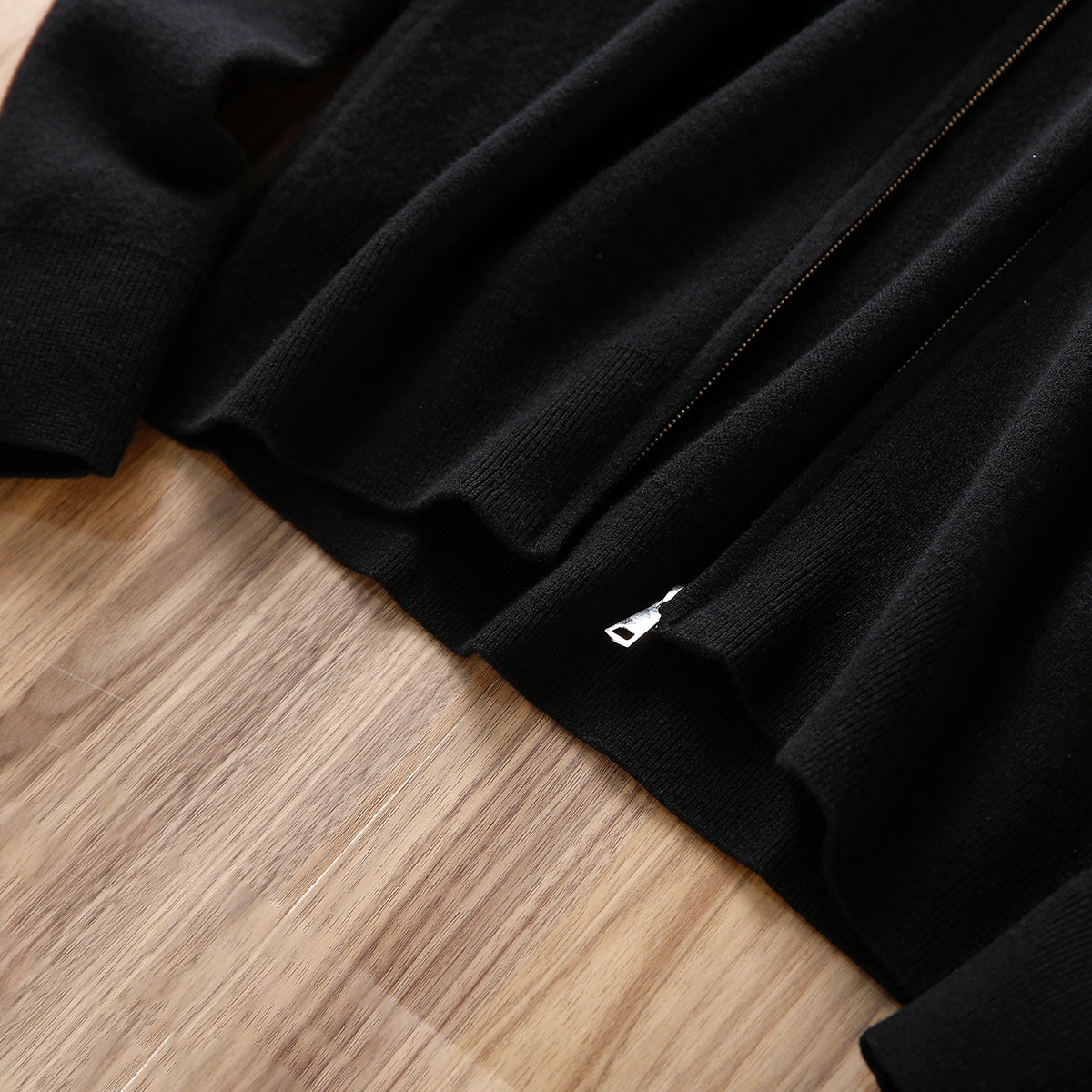 Italian Superfine Golden Wool Stand-Collar Knit – Heavyweight Cardigan Jacket for Autumn/Winter