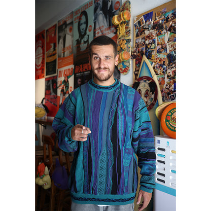 Medria Limited Edition Couple Sweater - 2022 Retro Blue-Green Bitter Melon Stripe Pullover