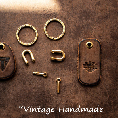 Vintage Distressed Leather Motorcycle Keychain – Custom Key Fob – Japanese vintage | yamalin clothes | Yamalinclothes