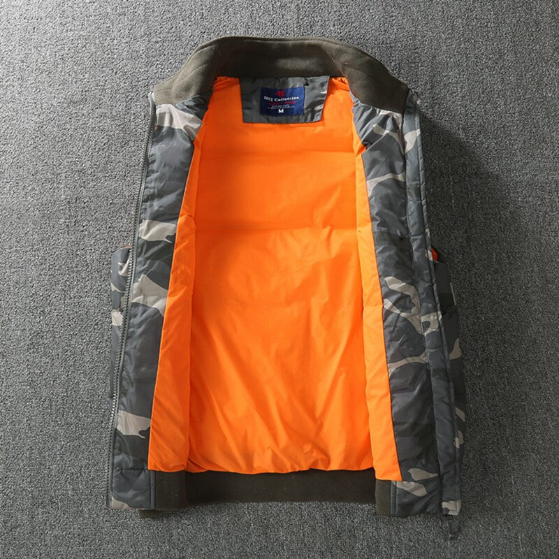 Camouflage Padded Down Vest – Thickened Warm Sleeveless Workwear Unisex – Vests | japanese streetwear | vintage workwear | unisex | Yamalinclothes