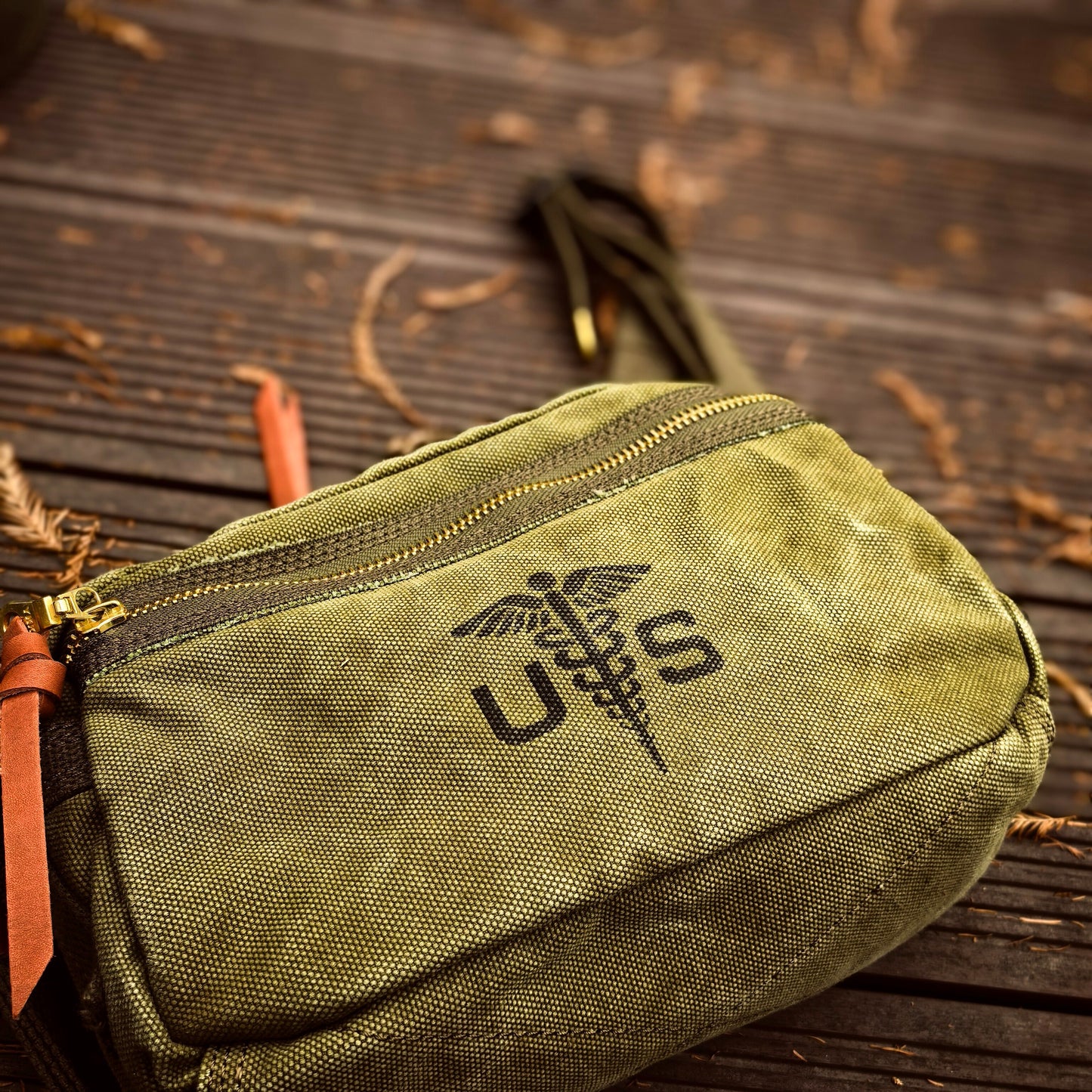 Vintage Military Canvas Crossbody Bag – Heavyweight Chest Waist Bag – Japanese vintage | yamalin clothes | Yamalinclothes