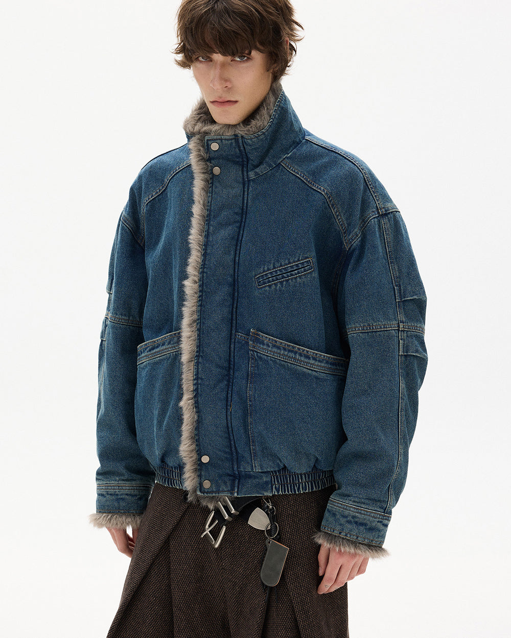 American Vintage Deconstructed Washed Denim Fur-Collar Jacket – Oversized Unisex Trucker Coat