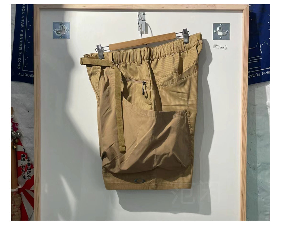 Japanese Style Outdoor Lightweight Functional Waterproof Shorts Loose Casual Large Pocket Cargo Shorts Summer