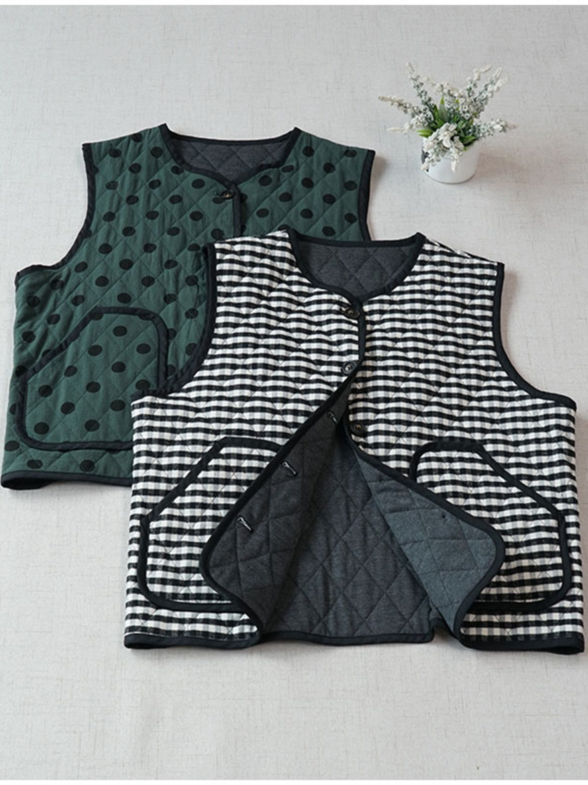 Quilted Cotton Padded Vest — Retro Single-Breasted Sleeveless Outerwear for Autumn/Winter