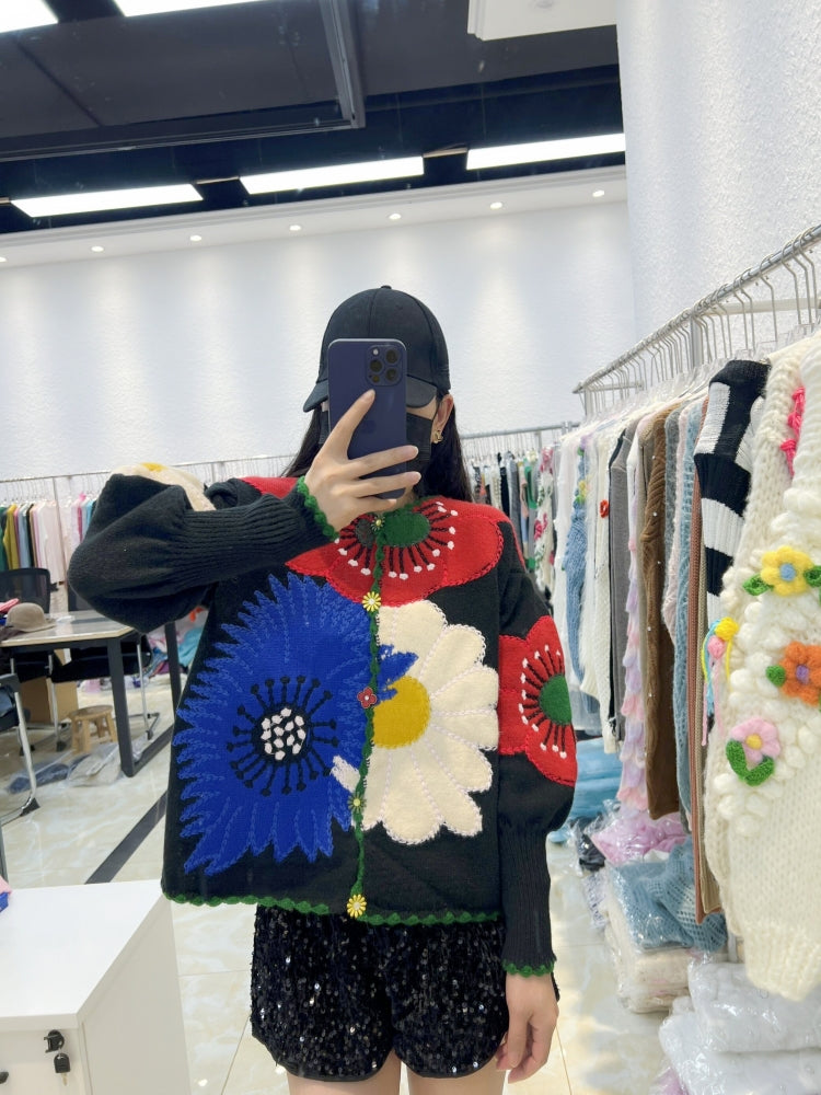 French Style Heavy Embroidery Floral Vintage Knit Sweater for Women 2025 Autumn Winter New Loose Cardigan Coat Trend