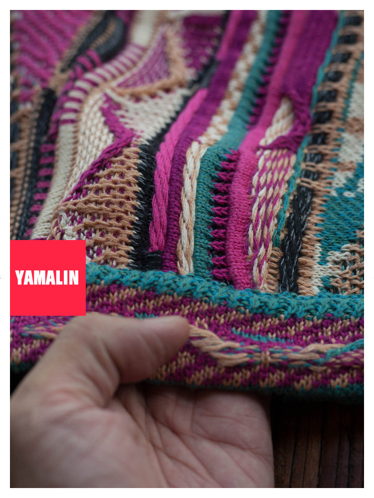 “Rose Portrait” Red Pullover Sweater – Japanese Retro Knit with Bold Floral Motif