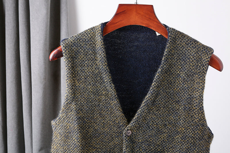 Heavy goods Italian order! Mohair + wool autumn and winter men's knitted cardigan sweater vest