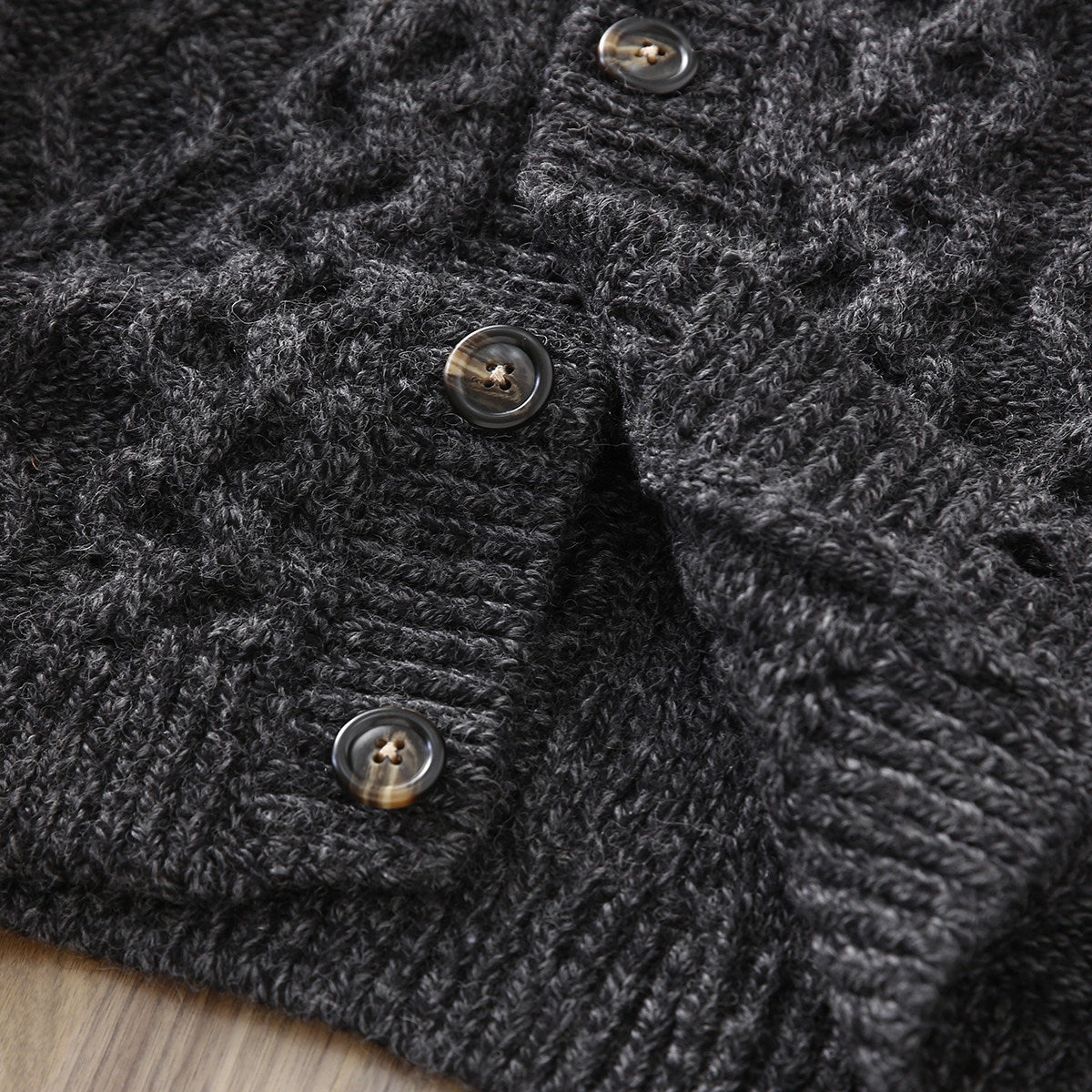 80% Wool Cable Knit Cardigan – Men's Stand Collar Raglan Sleeve Sweater