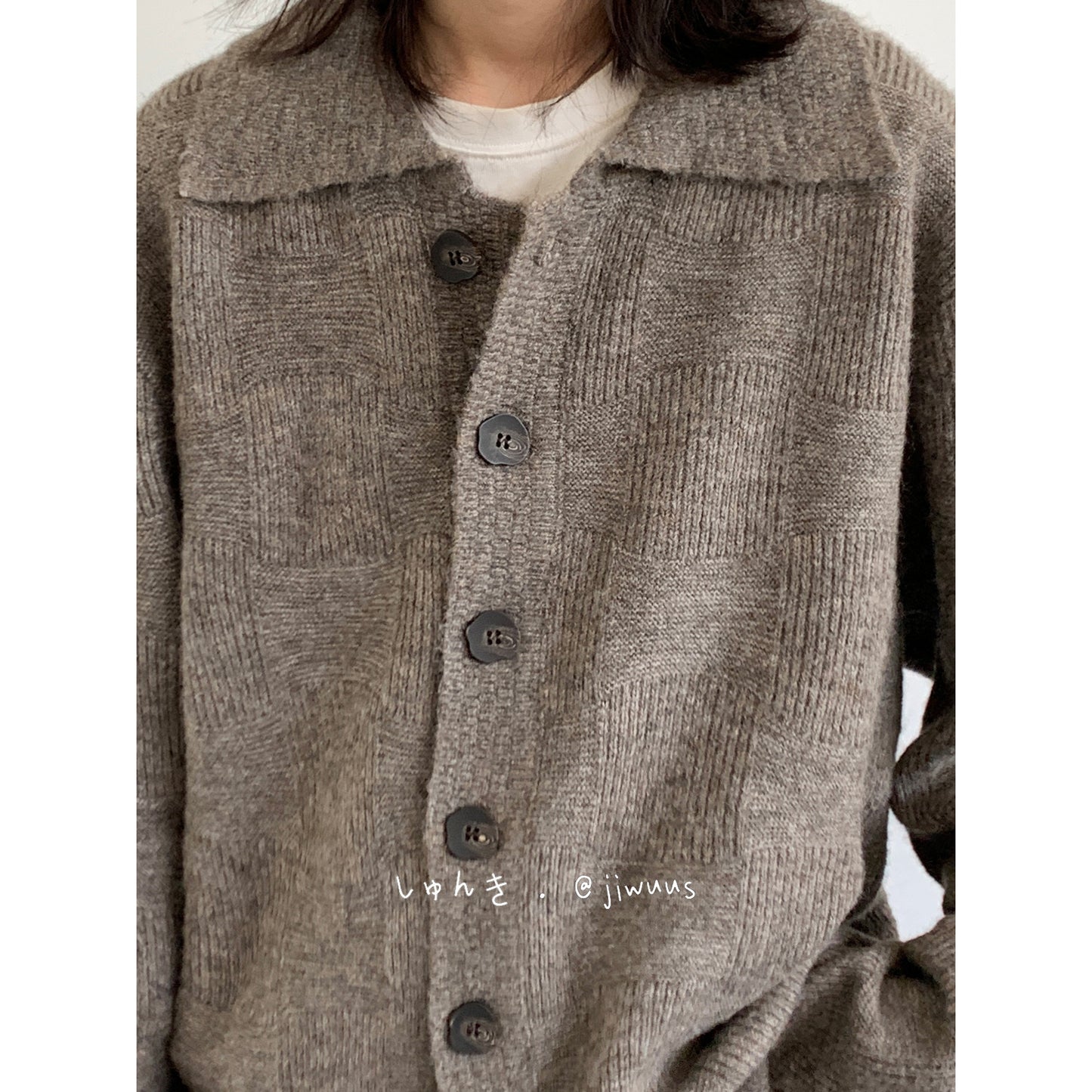 Collegiate Vintage Knit Cardigan – Unisex Oversized Grey Oatmeal