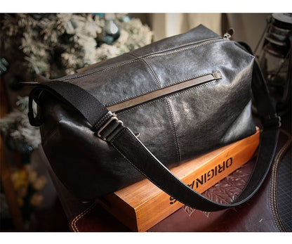 Vegetable-Tanned Cowhide Shoulder Bag – Men's Large Capacity Leather Messenger Bag