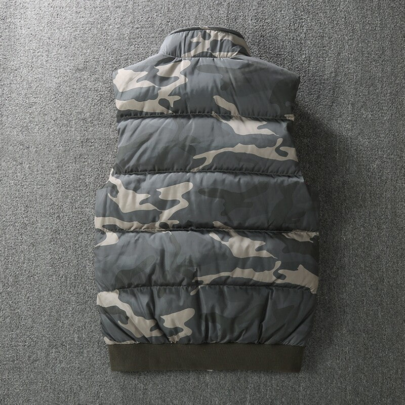Camouflage Padded Down Vest – Thickened Warm Sleeveless Workwear Unisex – Vests | japanese streetwear | vintage workwear | unisex | Yamalinclothes