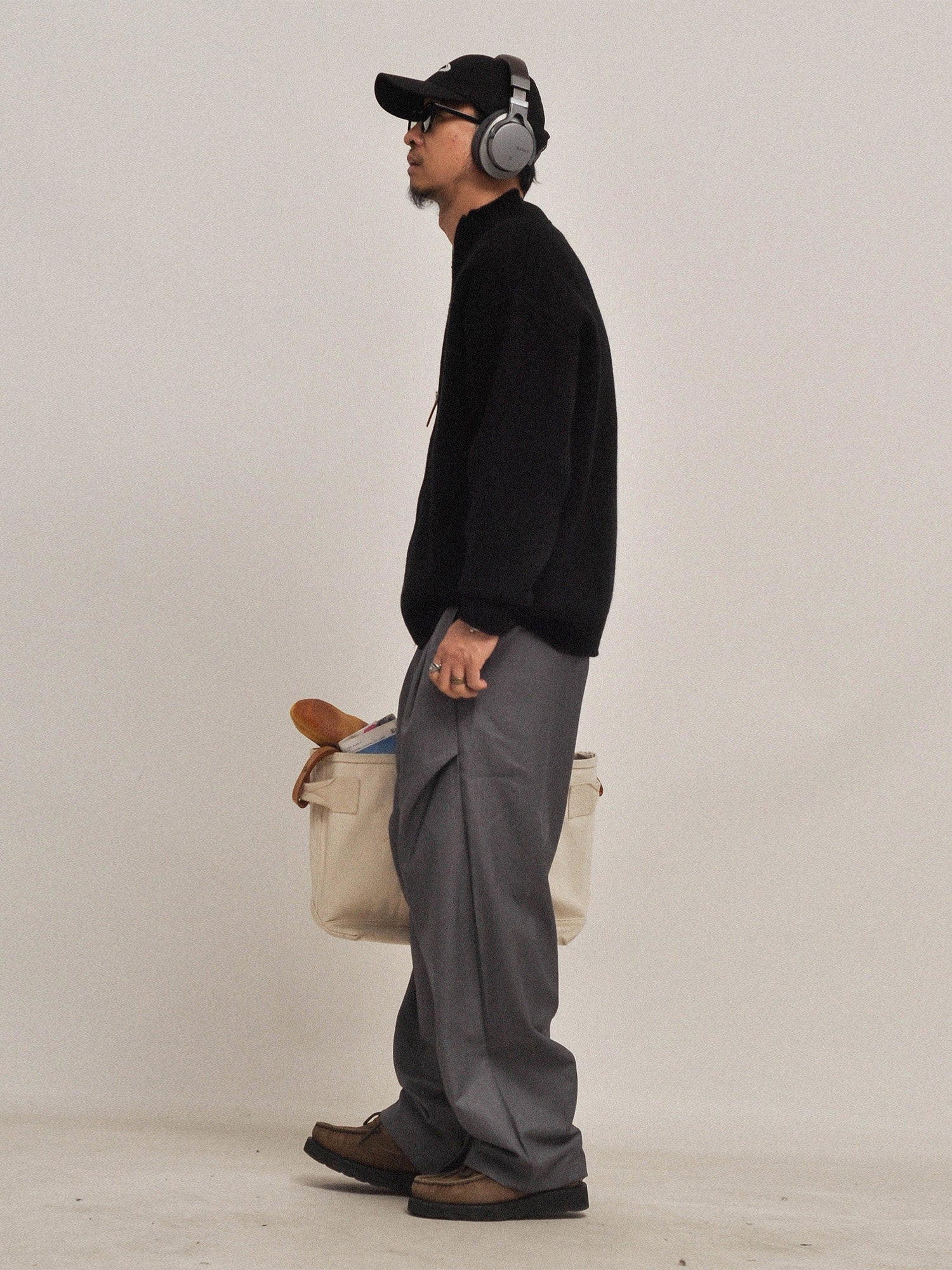 Half-Turtleneck Zip Knit Cardigan – Oversized Unisex Sweater – Japanese vintage | yamalin clothes | Yamalinclothes