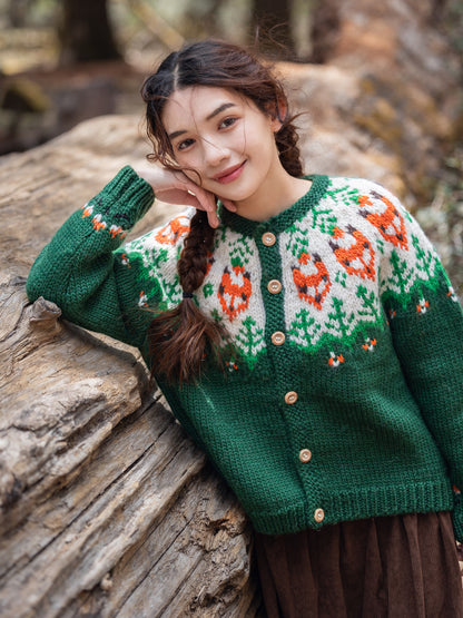 Nordic Forest Fox Chunky Knit Wool Cardigan – Handmade Iceland Style (Women)