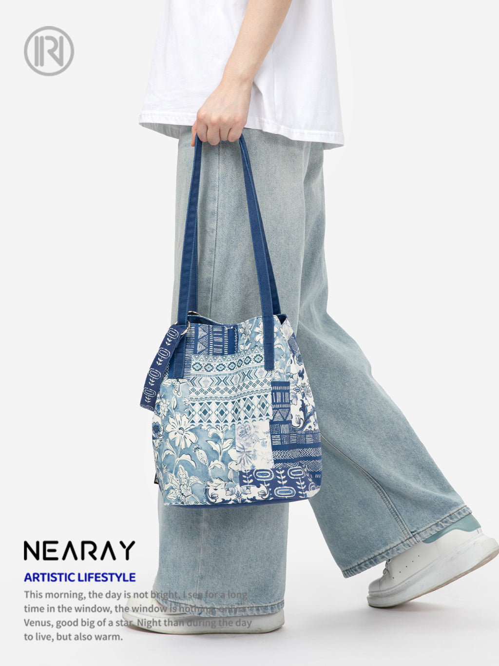 Original Blue and White Handheld Shoulder Crossbody Bag Versatile Niche Literary Casual Commuter Bag