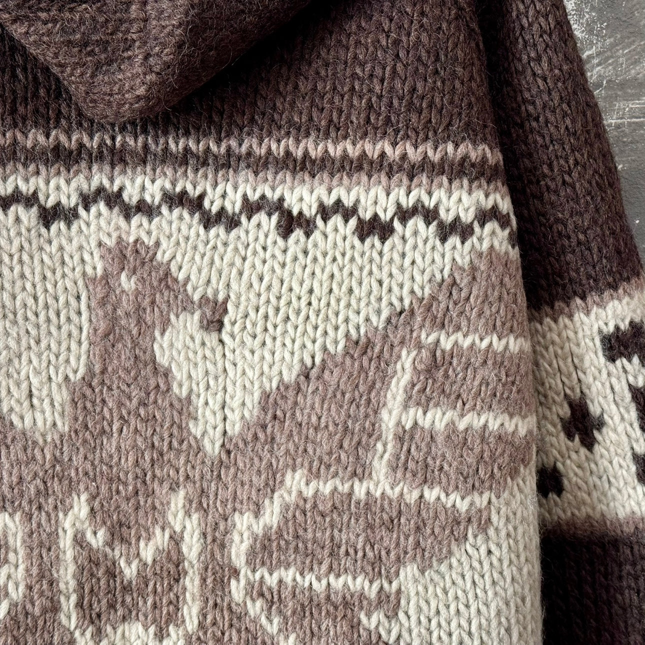 100% Goat Wool Thick Knit Handmade Eagle Deer Cardigan Vintage Sweater DF32