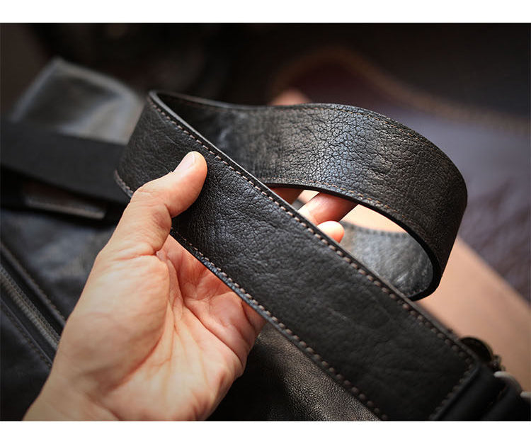 Vegetable-Tanned Cowhide Shoulder Bag – Men's Large Capacity Leather Messenger Bag