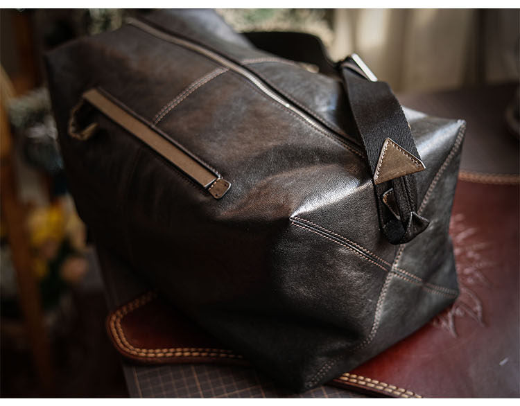 Vegetable-Tanned Cowhide Shoulder Bag – Men's Large Capacity Leather Messenger Bag