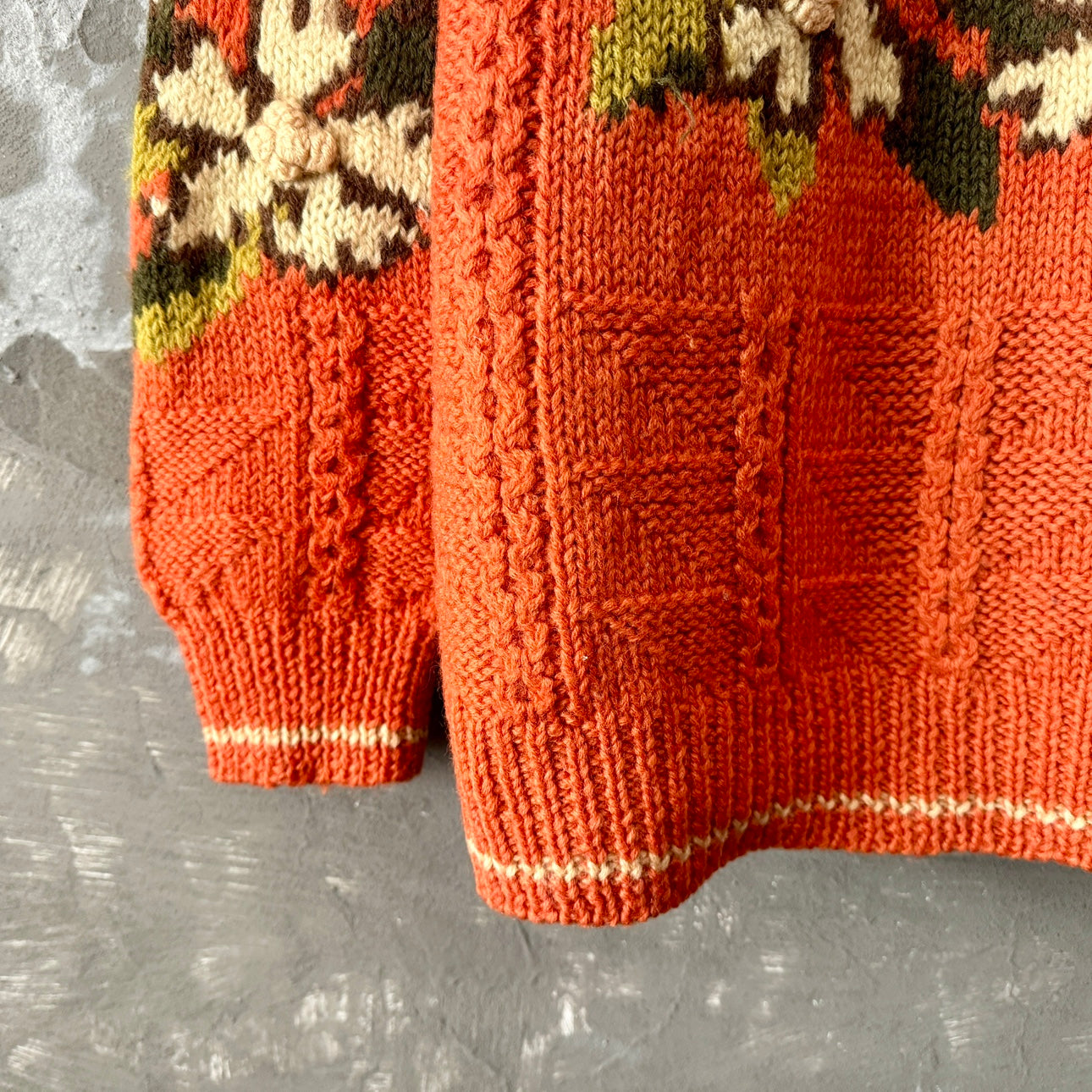 Thick Knit 100% Wool Handmade Knitted 3D Crochet Pullover Vintage Sweater WW36