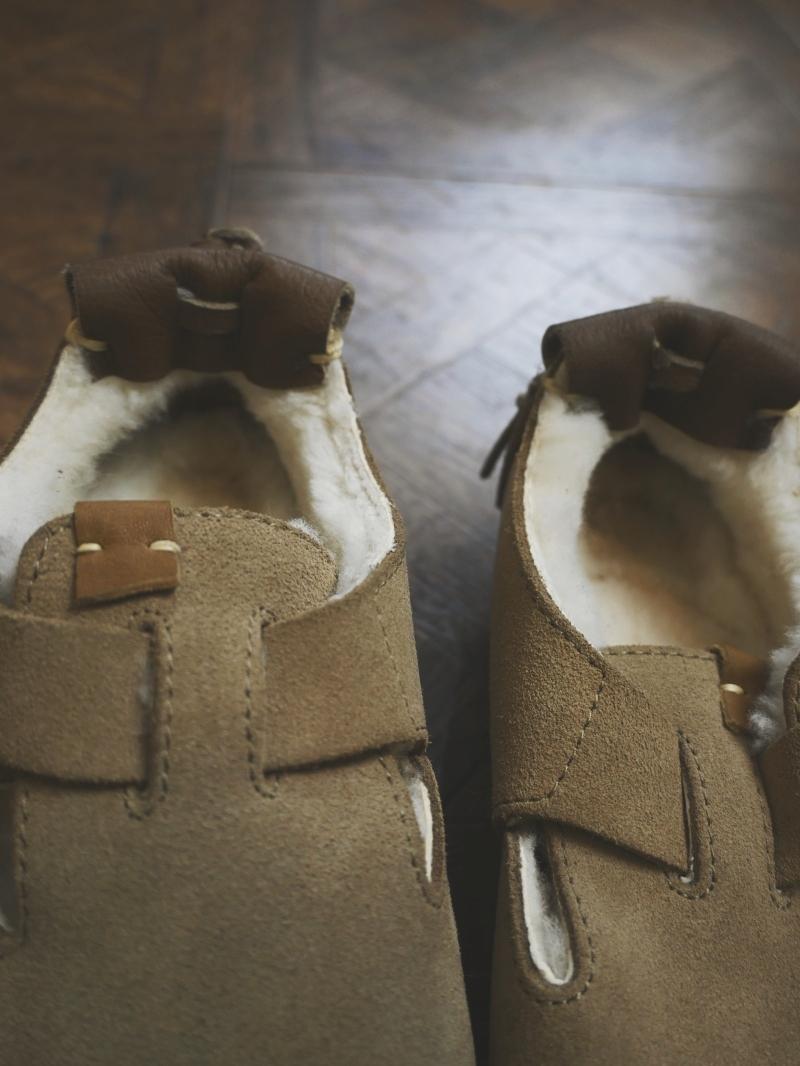 Sonofloong Vintage Genuine Leather Slippers - Deerskin Tassel Sheepskin Fur Closed-Toe Birkenstock Style